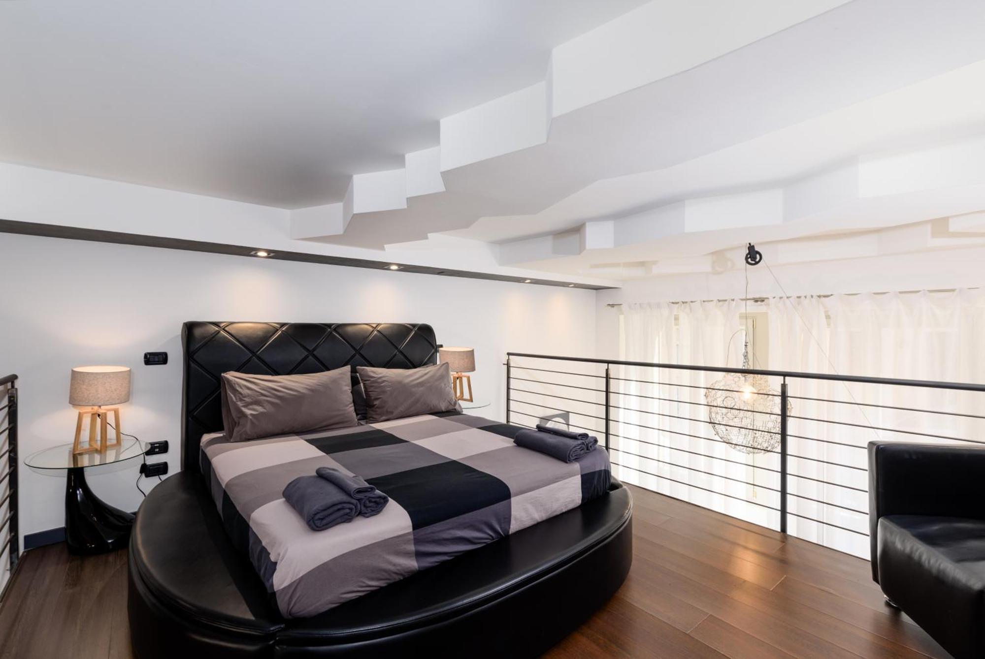 Moderno Loft A 150Mt Dalla Metro "Bernini" Турин Экстерьер фото